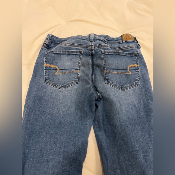 American Eagle Next Level Stretch - Picture 3 of 3